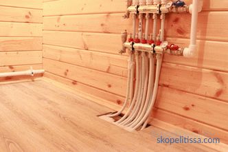 Cum se fac podele încălzite într-o casă din lemn: opțiuni pentru dispozitiv și instalare