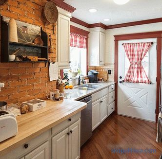 Design interior bucătării de case de țară - cum să utilizeze cel mai bine spațiul disponibil